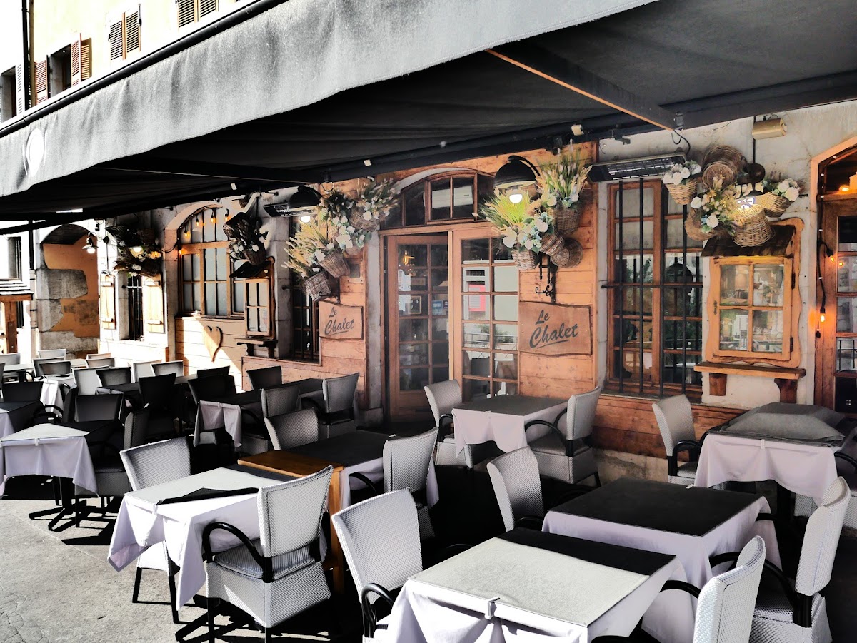 Le Chalet